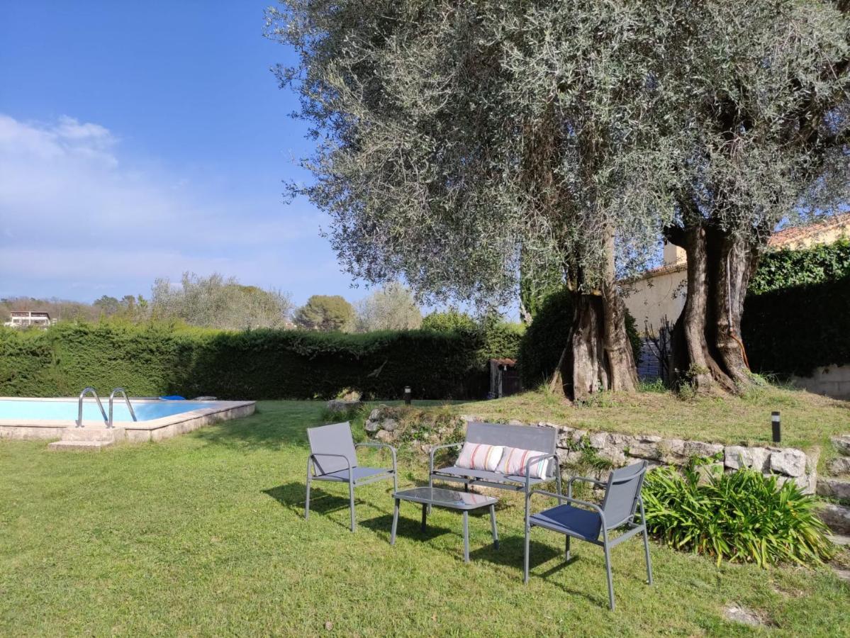 Villa Olivaie St Ange Ла Год Екстериор снимка